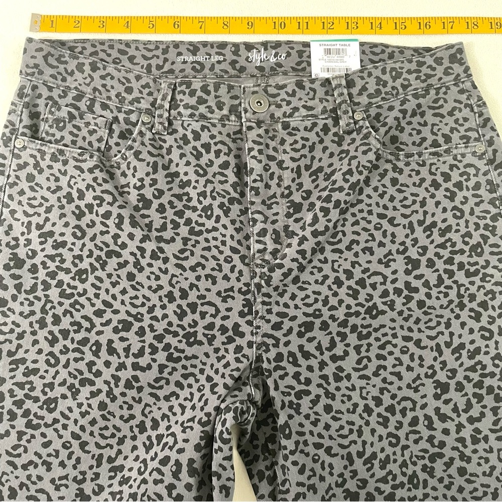 STYLE & CO Women’s Straight Leg Jeans - Picture 9 of 11